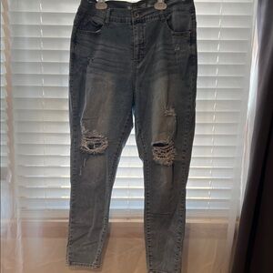 Wallflower Women's Distressed Boyfriend Jeans - Blue